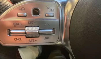 
										Mercedes-Benz A 200 full									