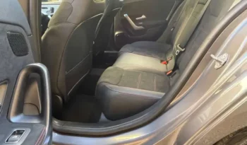 
										Mercedes-Benz A 200 full									
