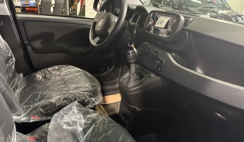 
								Fiat Panda full									