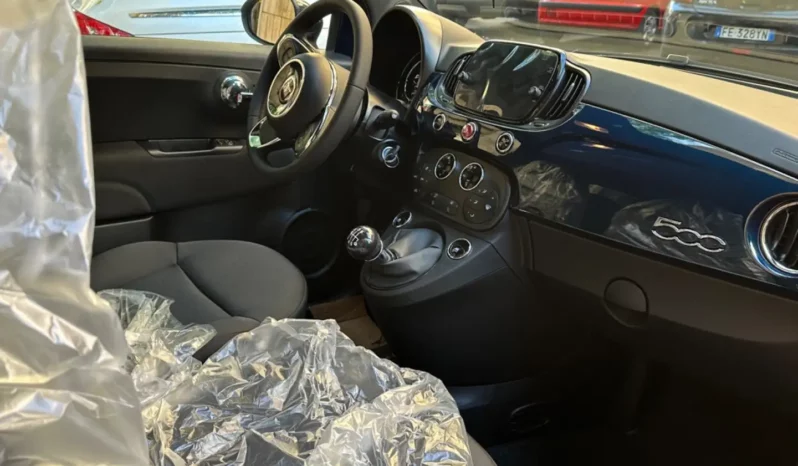 
								Fiat 500 1.0 Hybrid Dolcevita full									