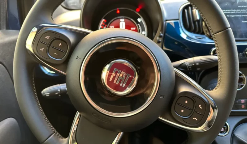 
								Fiat 500 1.0 Hybrid Dolcevita full									