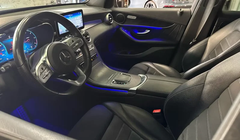 
								Mercedes-Benz GLC 300 full									